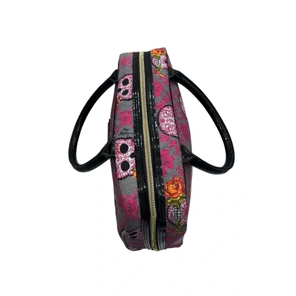 BETSEY JOHNSON Designer Pink Skull Rose Print Large Cosmetic Travel Vacation Bag - Picture 4 of 14
